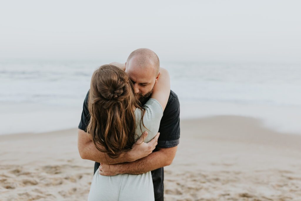 Engagement session outfit inspiration and styling tips by Laura Burns Photography