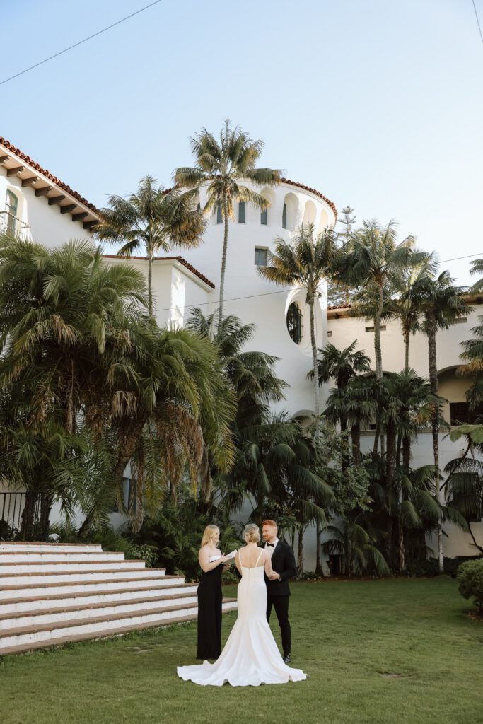 How to choose a wedding venue for an intimate wedding